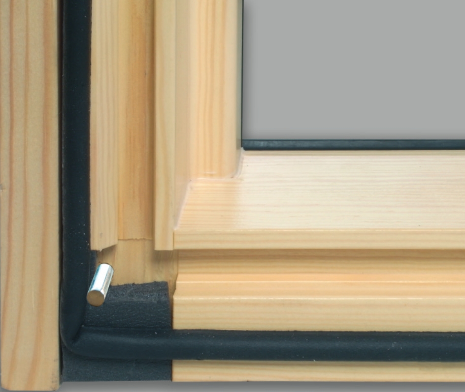 FAKRO FVE – Puits De Lumière Avec Cadre Intégré à Ouverture électrique 22 Fakro skylight wooden frame