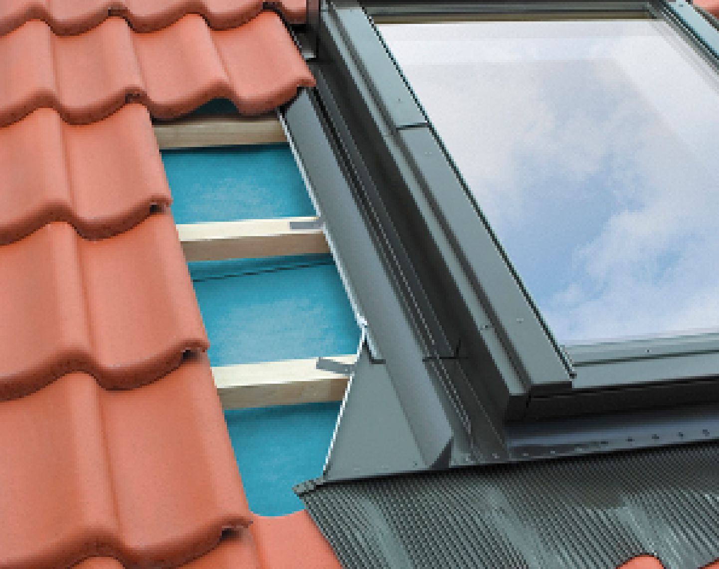 FAKRO Roof Window flashing 17 Ehn High Profile Flashing
