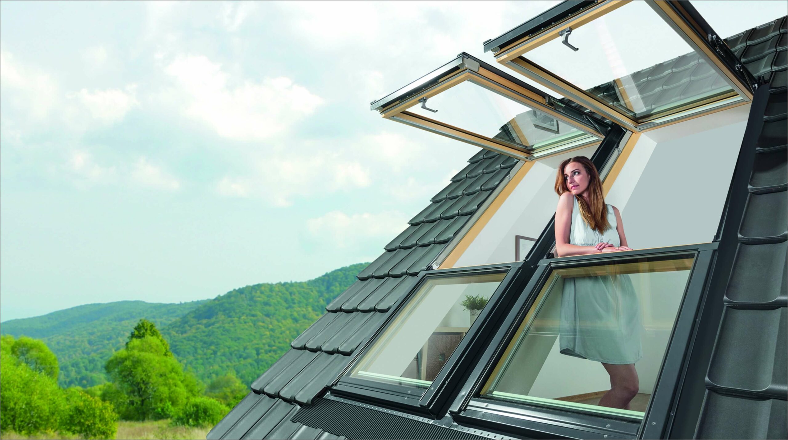 Fakro roof window flashing hero