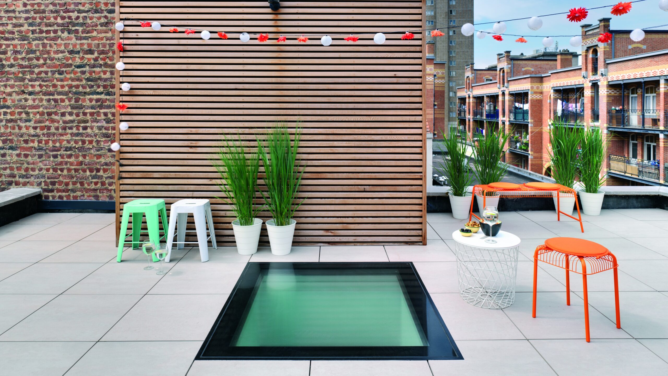 Flat roof walkable fakro skylight