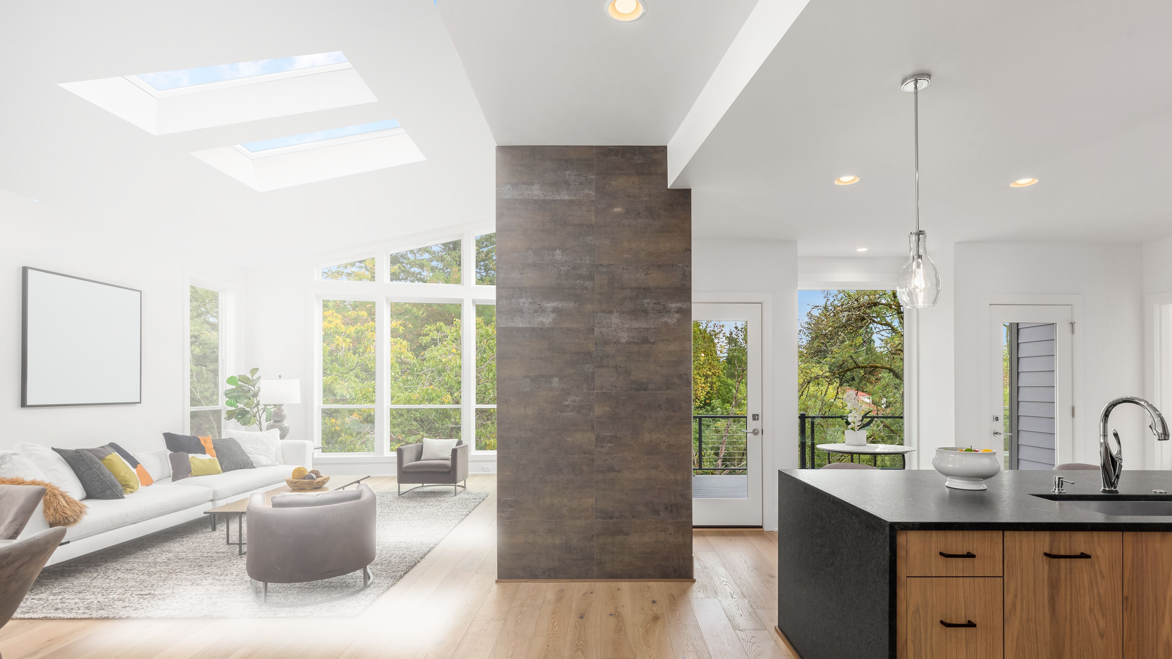 Skylights Greatroom Fireplace