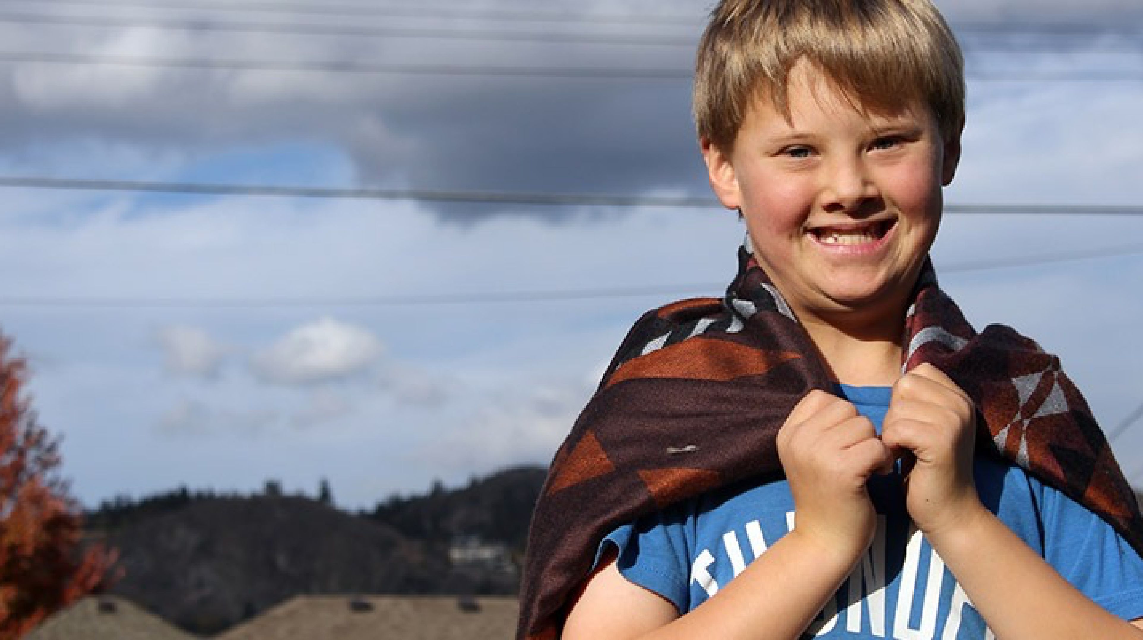 Columbia dans la communauté 1 Columbia cares smiling child hero