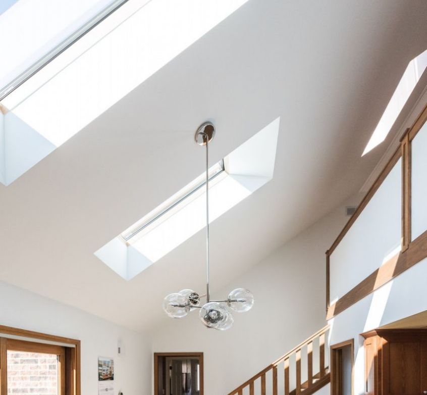 Columbia et FAKRO 8 Fakro deck mounted skylights