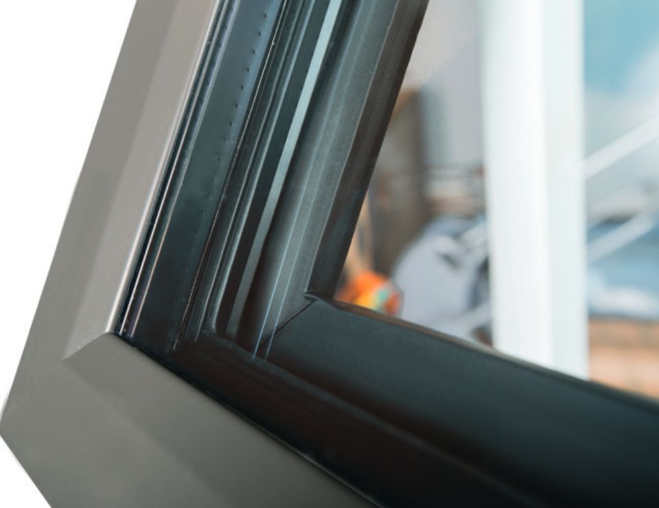Columbia et FAKRO 16 Fakro Energy Efficient Spacers Feature