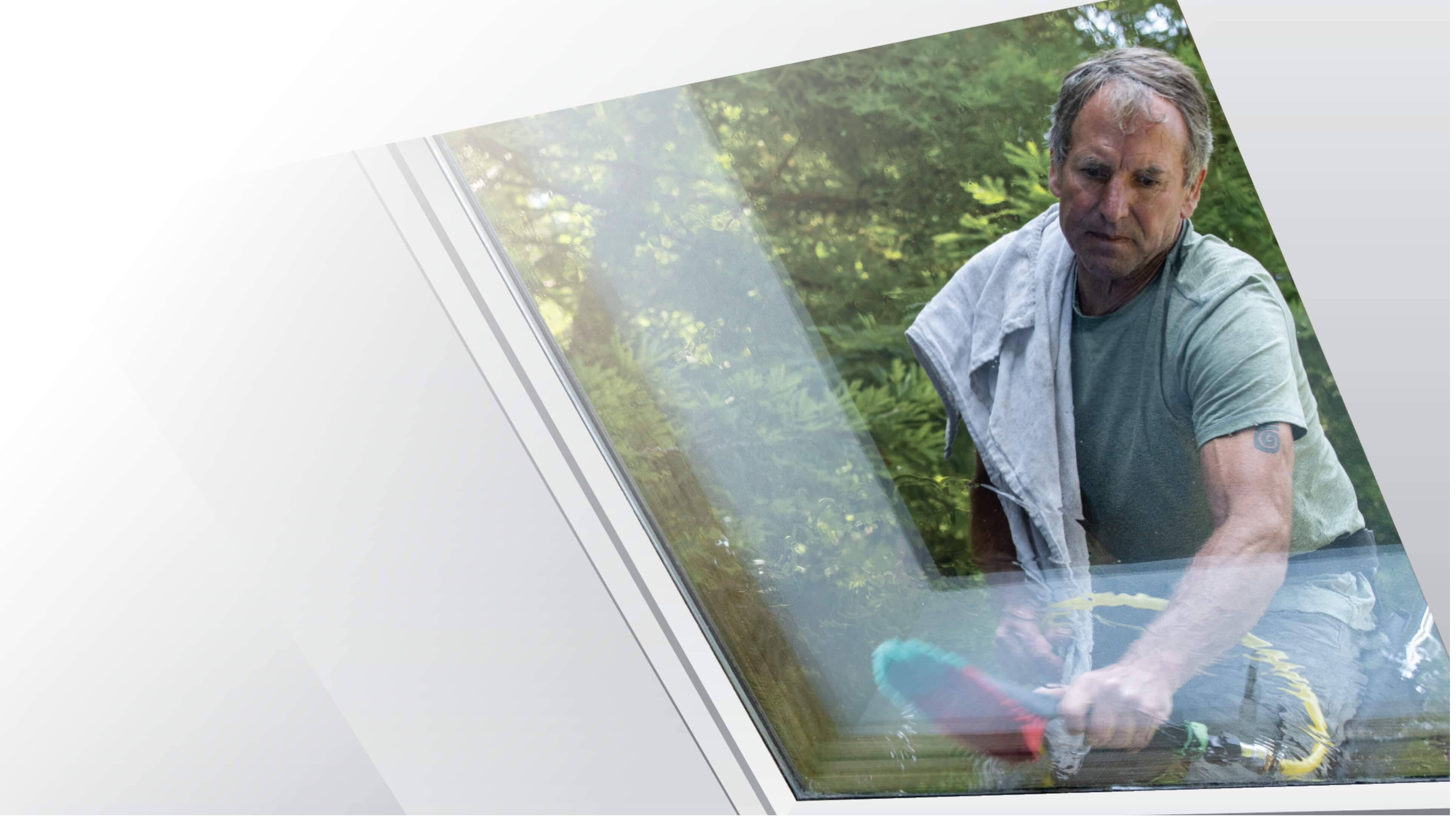 Hero maintaining your skylight 2